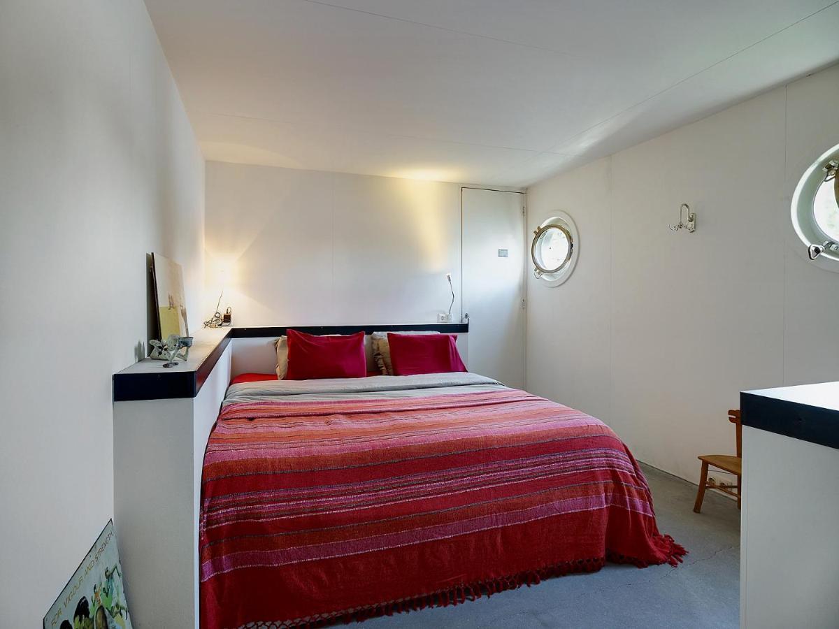 A304 Romantic Seaship In Top Center Amsterdam Esterno foto